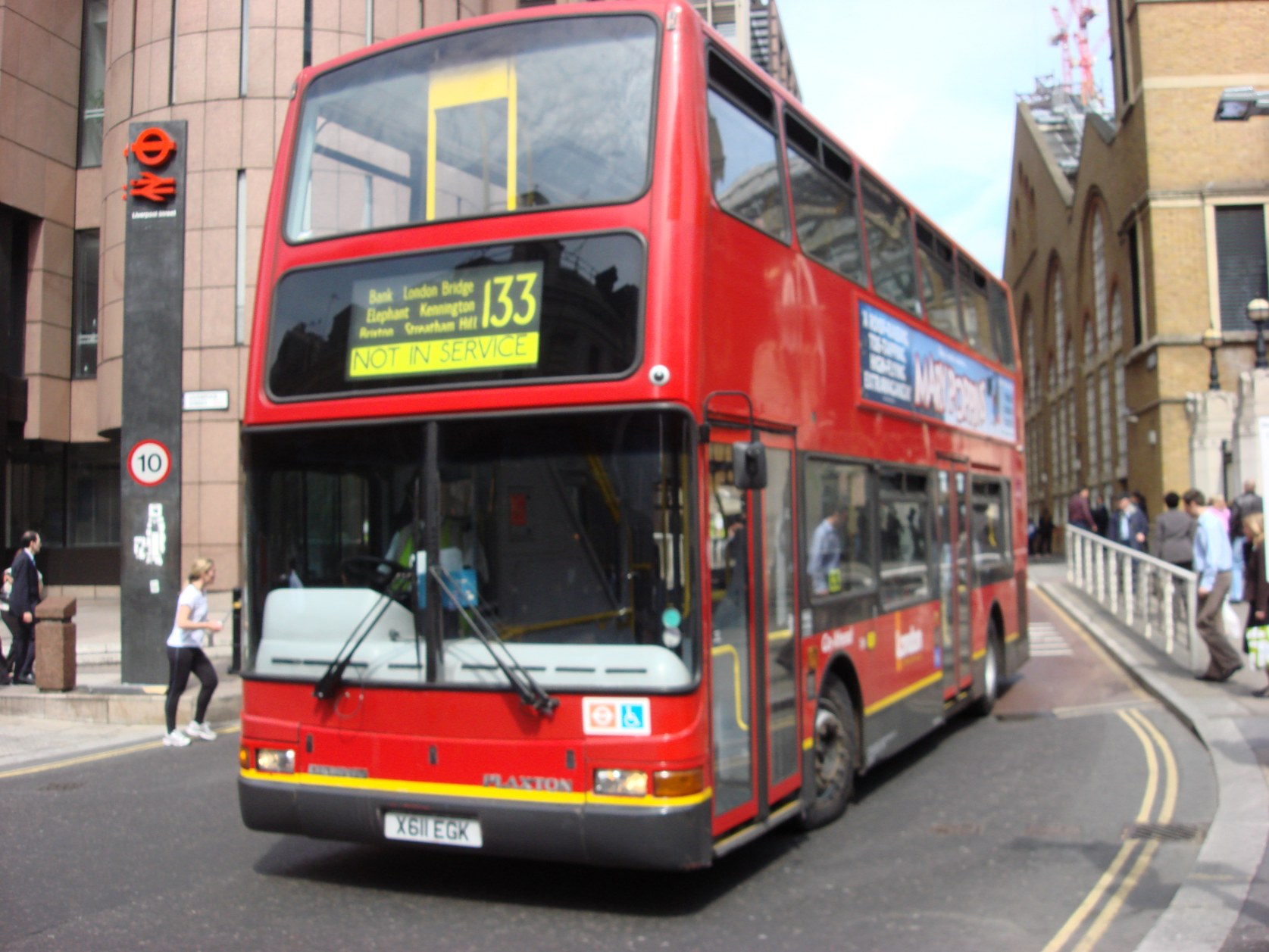 [Image: London_Bus_route_133.thumb.jpg.842f0c805...5b0b18.jpg]